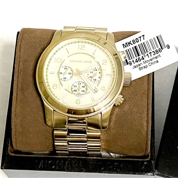MICHAEL KORS “OVERSIZED RUNWAY” MK8077 GOLD WATCH - Picture 12 of 12
